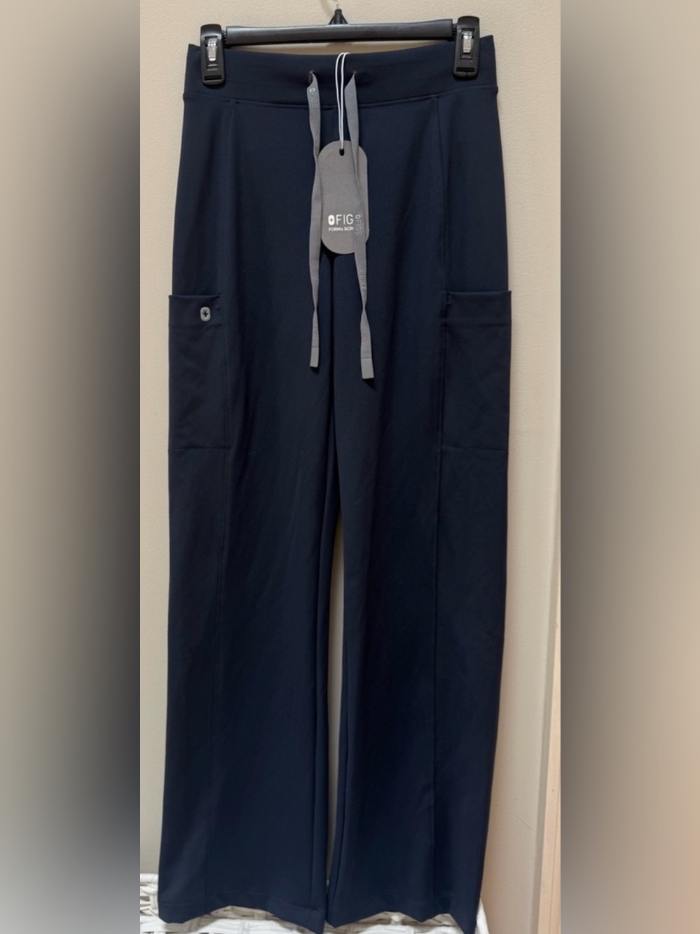 ISO Figs Formx Valle Straight Leg Scrub Pants